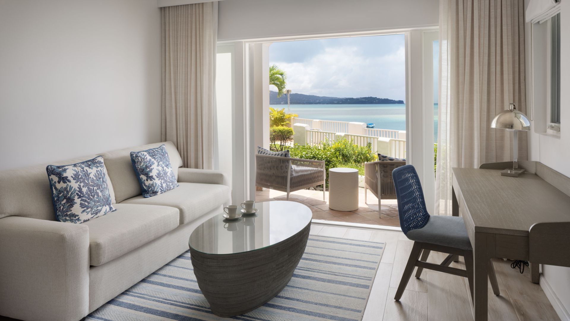 Windjammer Landing - Suite Living Room